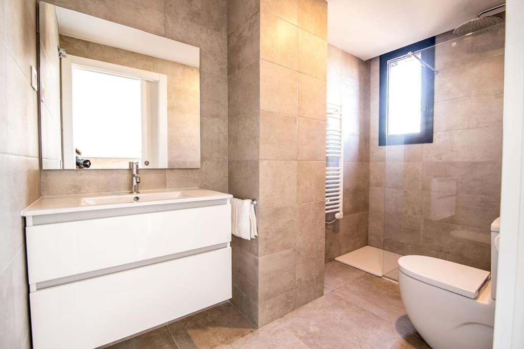 3-2 Apartamento De Diseno En El Centro De Reus Apartment Ngoại thất bức ảnh